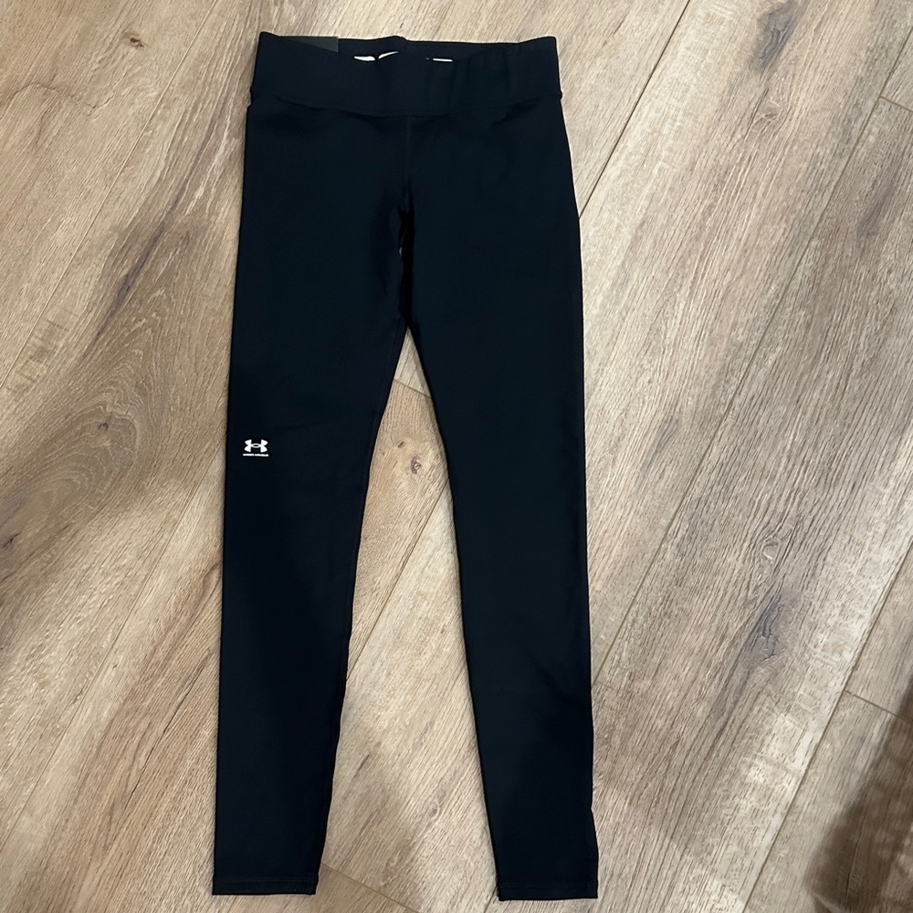 Under Armour Women’s Compression Mid Rise Black Leggings